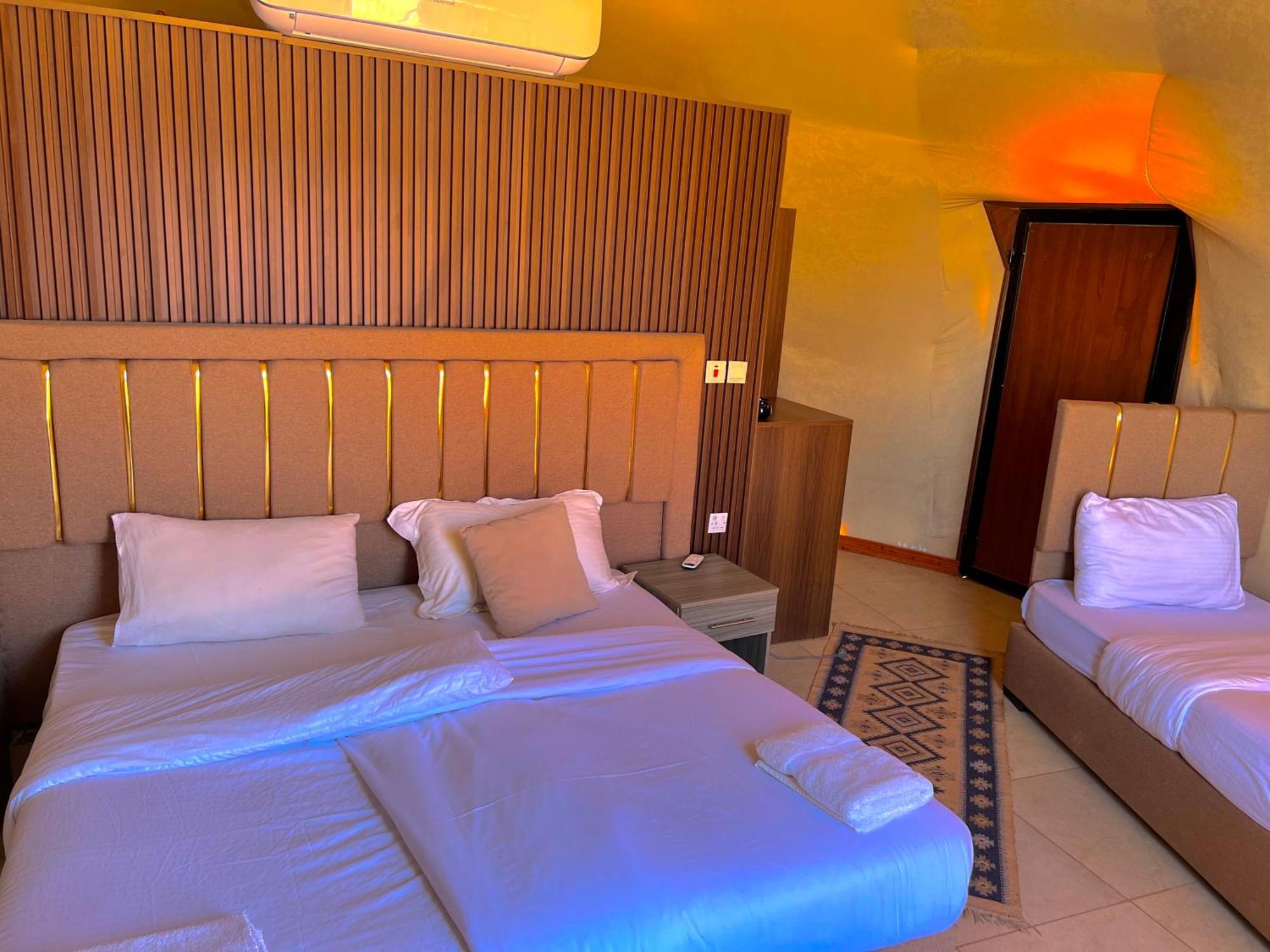 Angelina Wadi Rum Camp Экстерьер фото