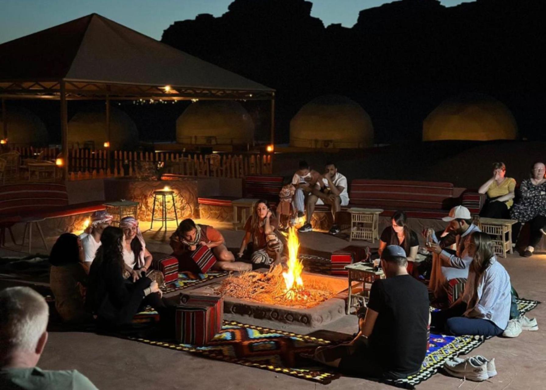 Angelina Wadi Rum Camp Экстерьер фото