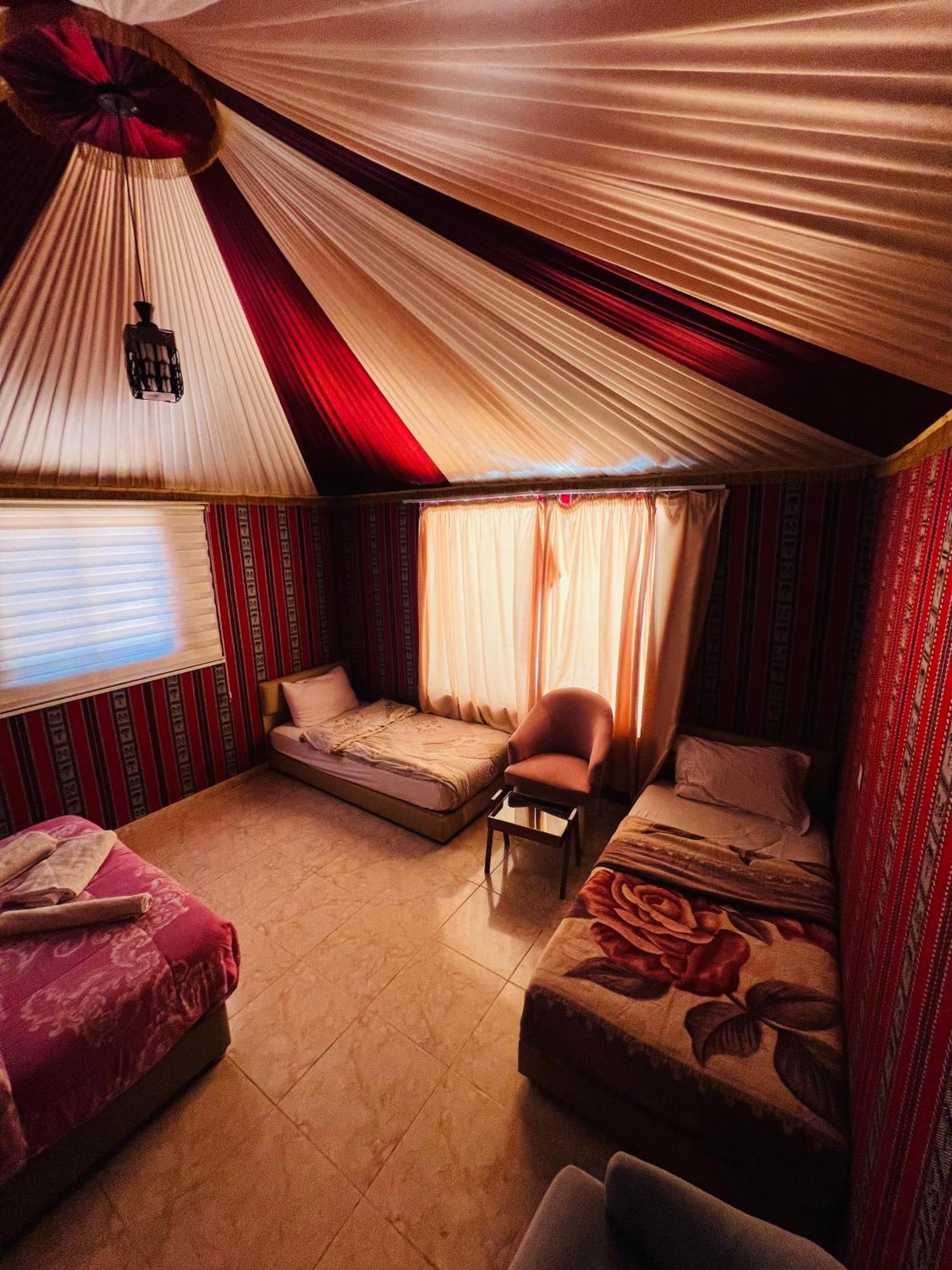 Angelina Wadi Rum Camp Экстерьер фото