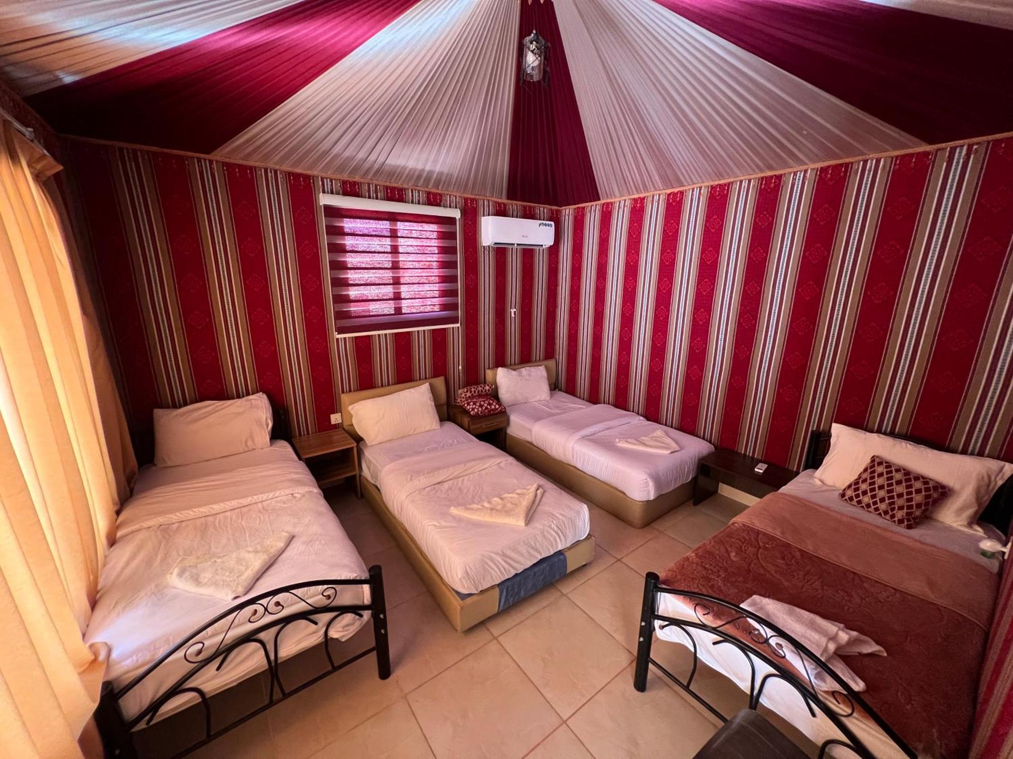 Angelina Wadi Rum Camp Экстерьер фото