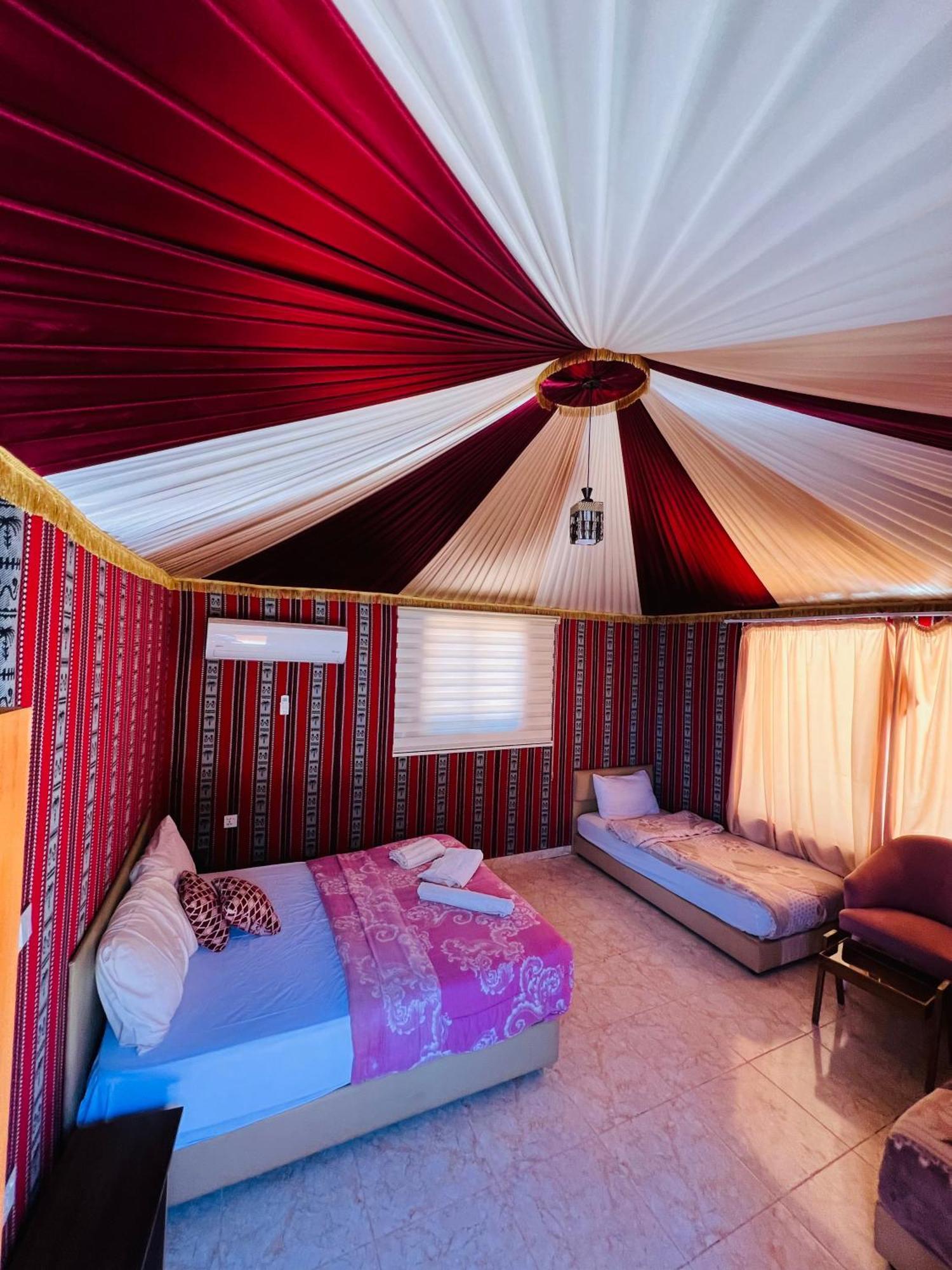 Angelina Wadi Rum Camp Экстерьер фото
