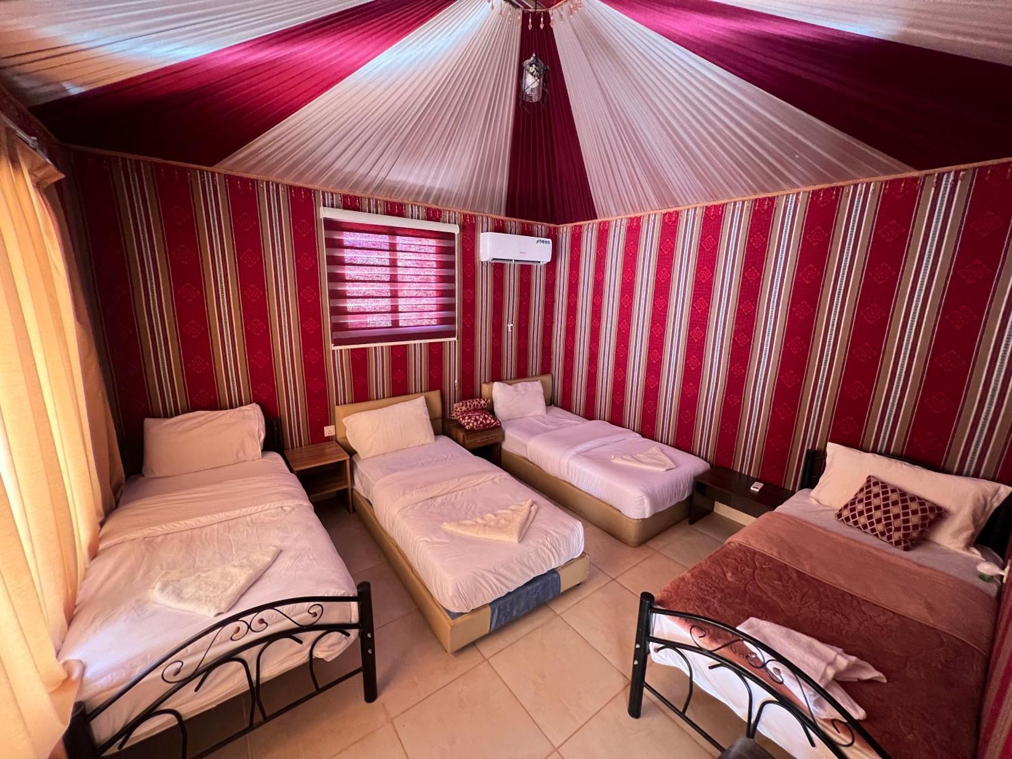 Angelina Wadi Rum Camp Экстерьер фото