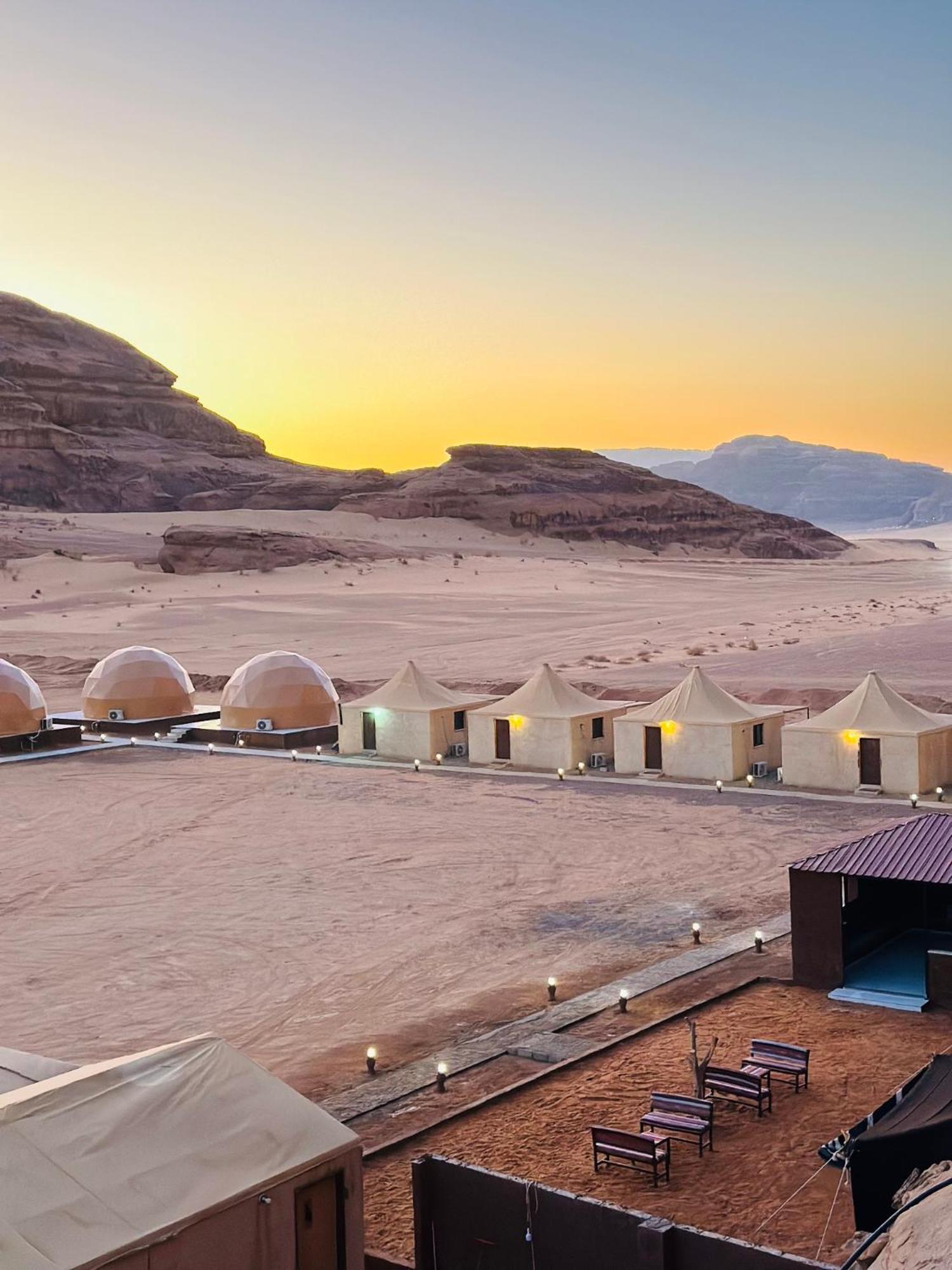 Angelina Wadi Rum Camp Экстерьер фото